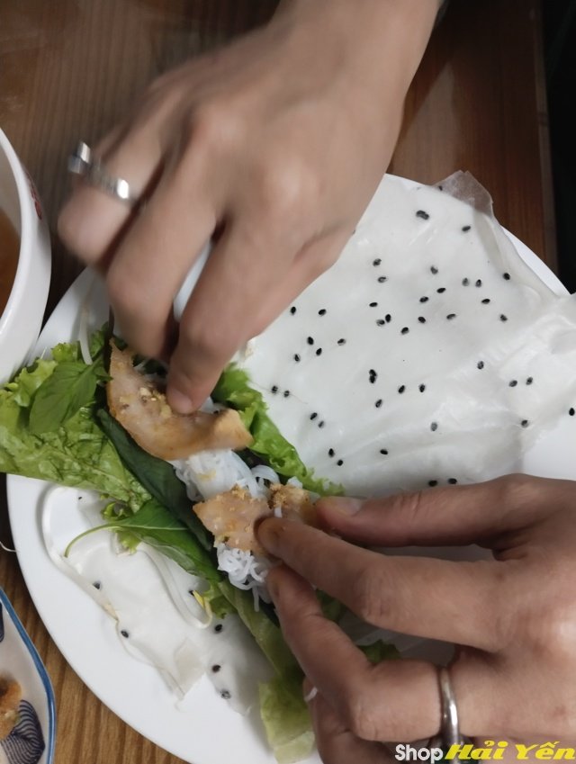 bánh tráng gỏi cuốn mè ngon 7